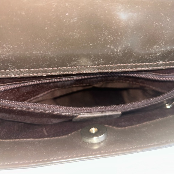 Gucci Dark Brown Leather Shoulder Bag - Picture 11 of 15